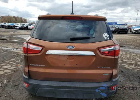 2018 Ford Ecosport Titanium z USA, uszkodzony, nr VIN MAJ3P1VE4JC202817